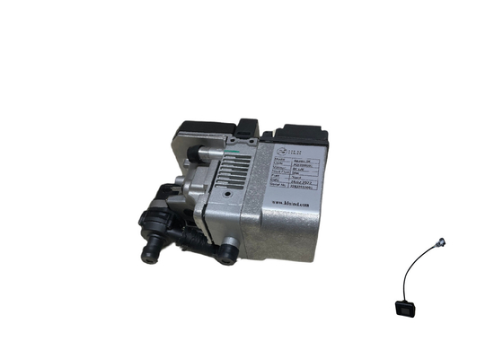 Radiatori universali dell'automobile che utilizzano il radiatore 12v 5kW del liquido refrigerante del motore elettrico